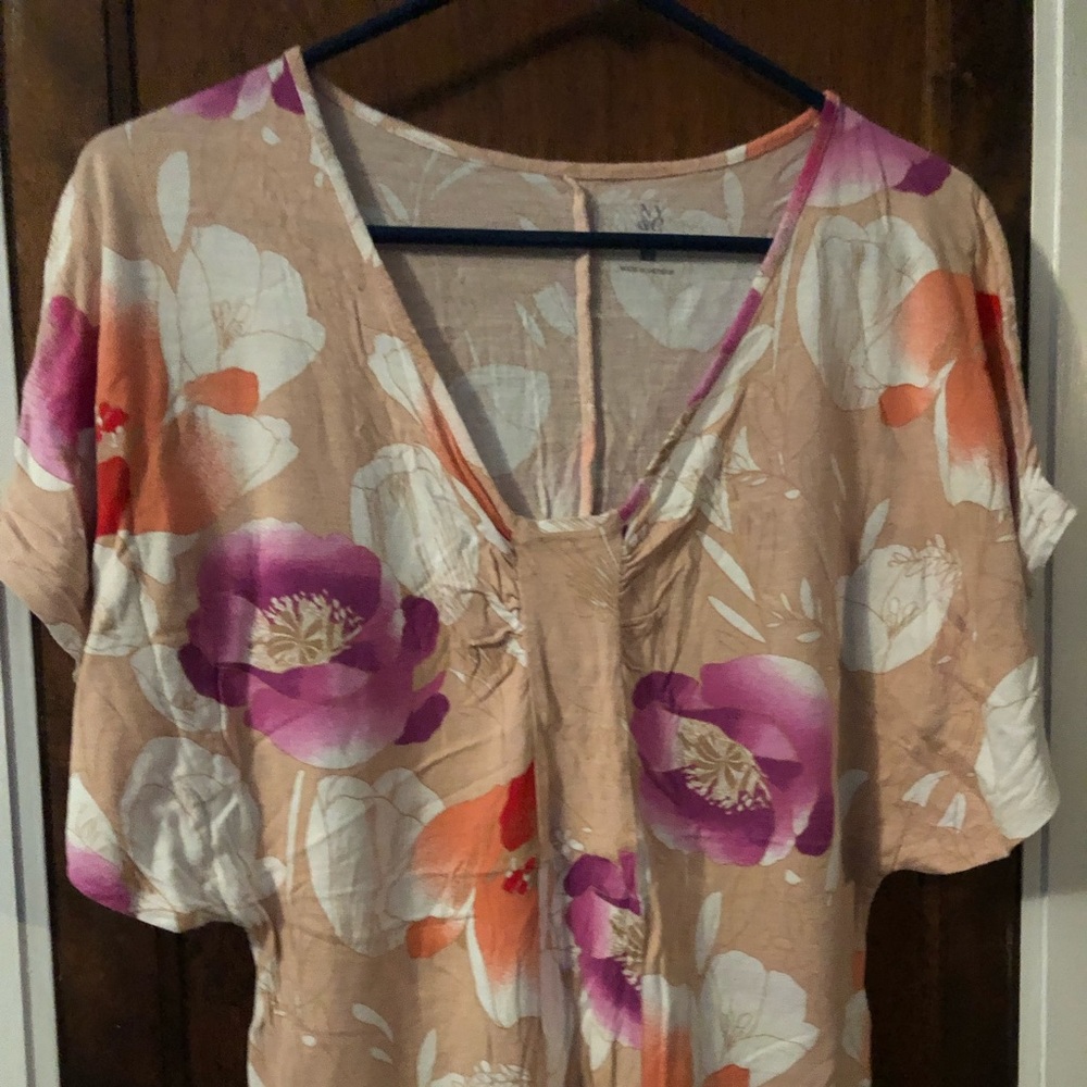 Floral top!